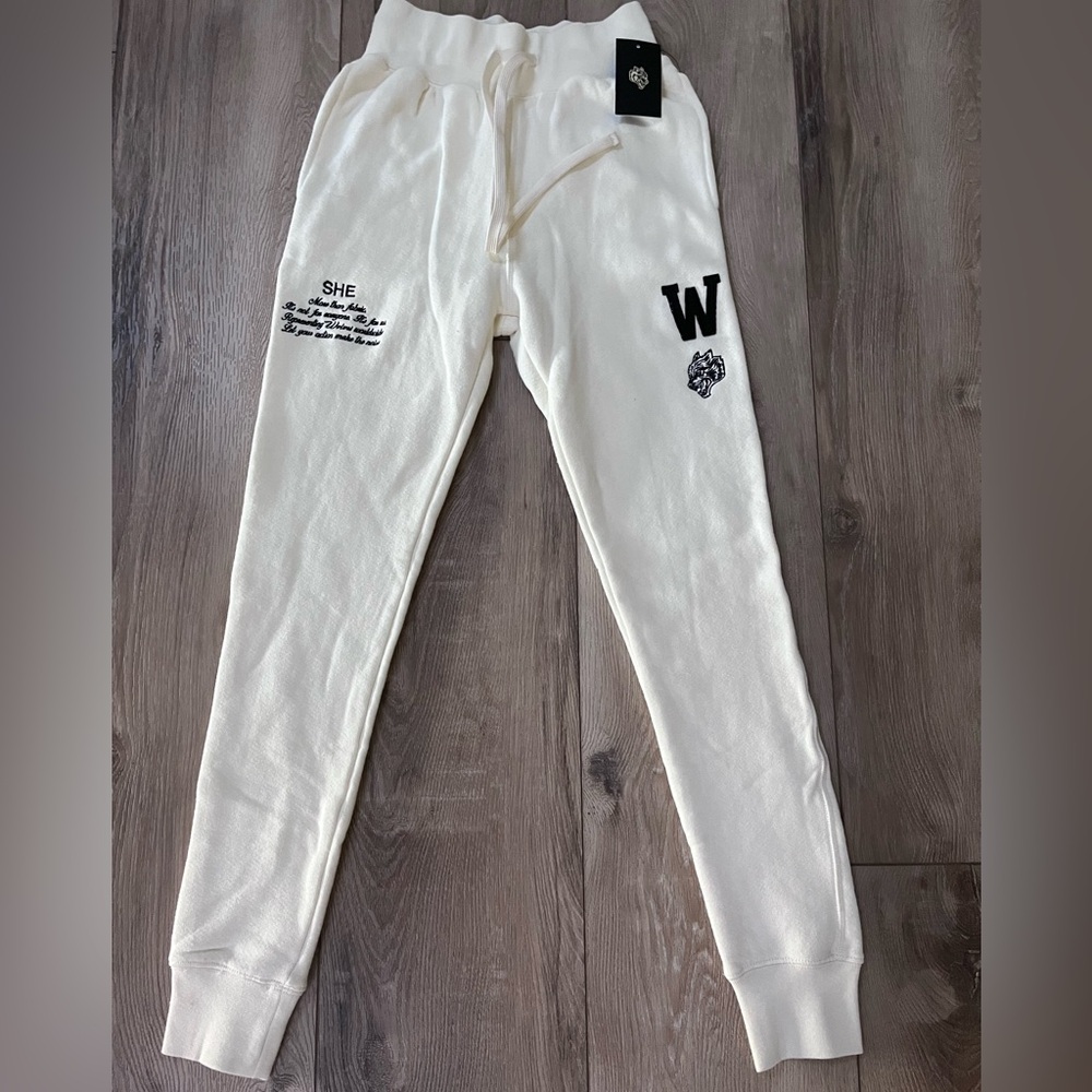 Darc Sport, SHE 100 of 500, Embroidered Women’s Cream Joggers,XS. New with Tags